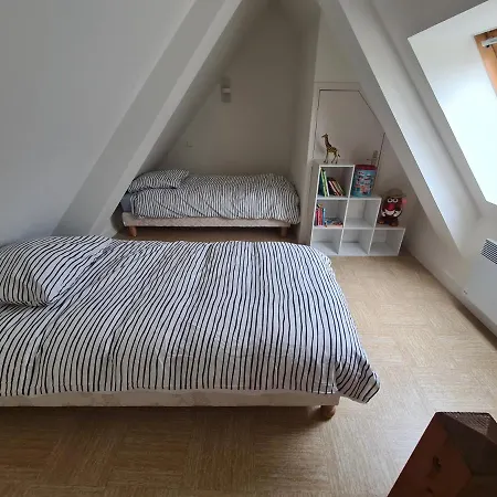 Maison 2 Pas Du Centre Et Proche