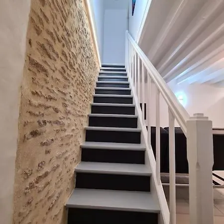 Maison 2 Pas Du Centre Et Proche Feriehus